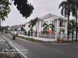RUMAH MEWAH MEGAH KAVLING AL DUREN SAWIT