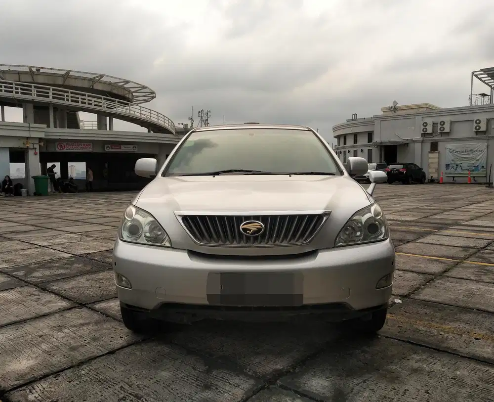 Toyota Harrier L-Premium 2.4 AT 2010 DP 15 jt aja