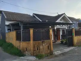 Dijual Rumah Siap Huni Maguwo, Murah, Dekat Ringin Pak Bardi