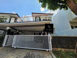 Dijual Rumah Siap Huni di Mahogany Residence, Cibubur