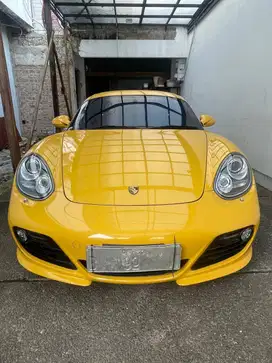 PORSCHE CAYMAN - 2011 - Kuning