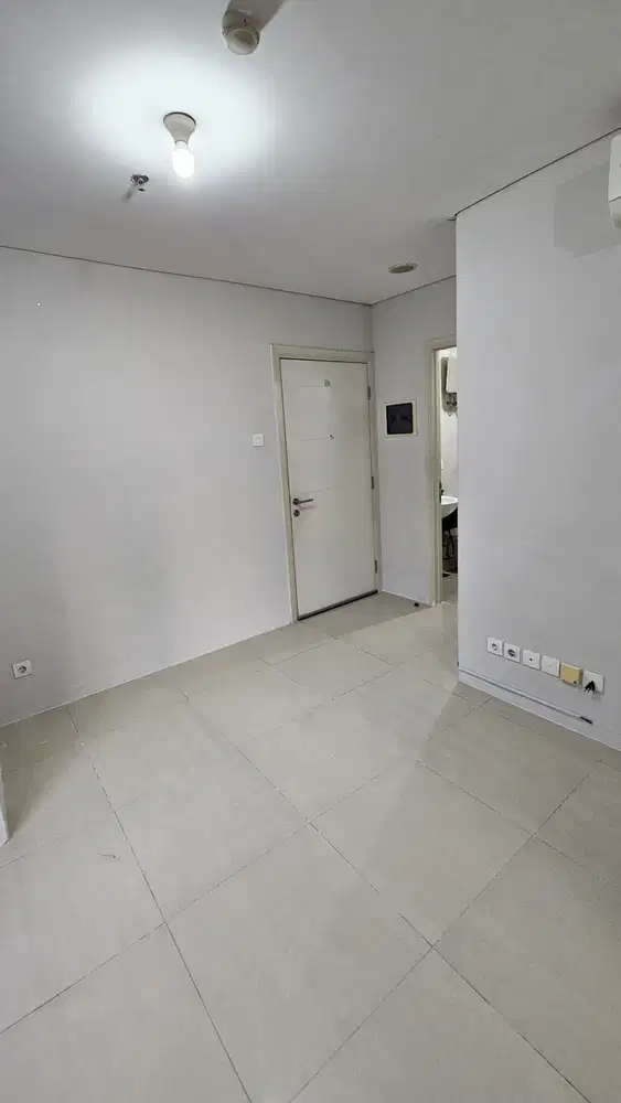 Disewakan Apartemen Madison Park 2br Unfurnish Bagus