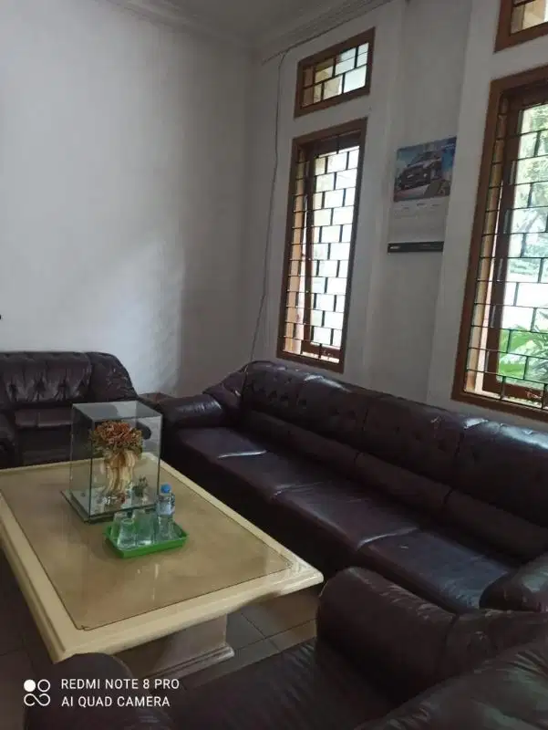 dijual rumah aman dan asri sayap supratman