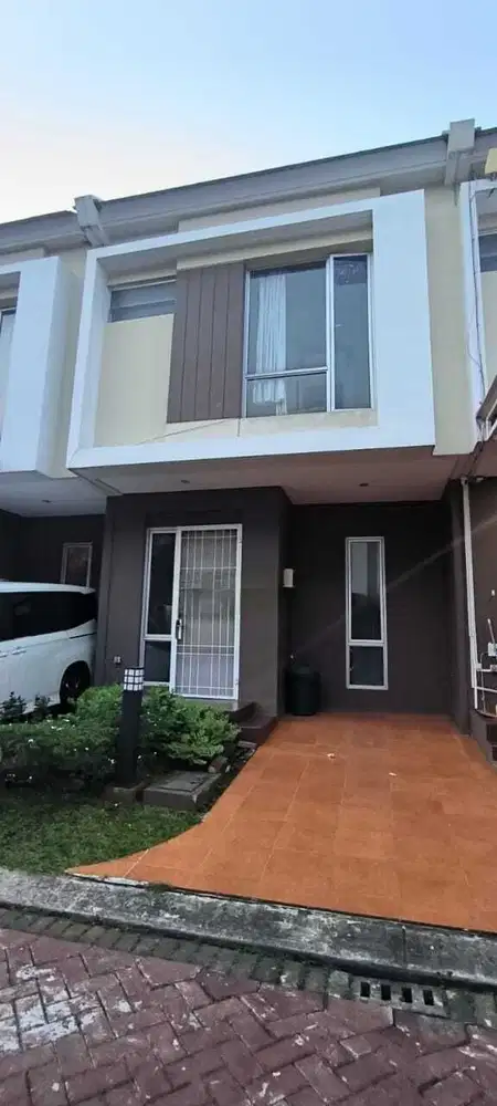 Dijual rumah murah malibu village Gading Serpong tangerang