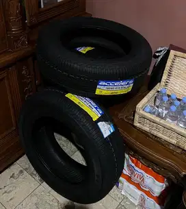 BAN MOBIL ACCELERA
