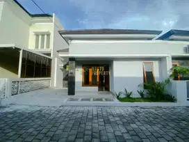 RUMAH SIAP HUNI, DESAIN MODERN, DEKAT JOGJA BAY