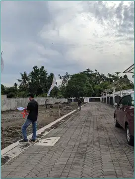 Rumah Mewah Sleman American Classic dengan Attic & Pool