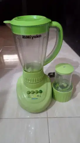 Blender miyako gelas mika