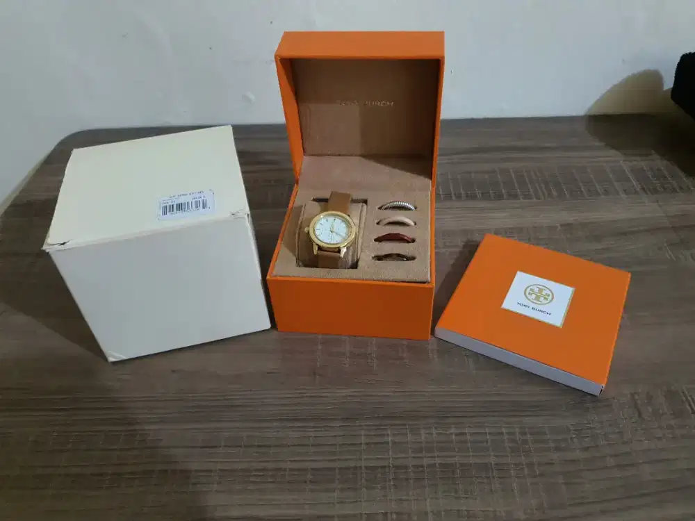 JUAL JAM TORY BURCH (ORI)