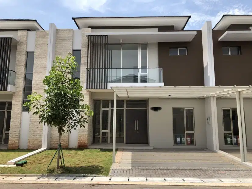 Diswakan murah Rumah PIK2 10x15 4+1KT kosongan