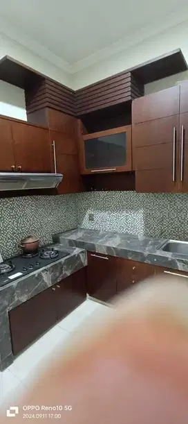 Rumah Dijual Cepat di Crystal Gading Serpong