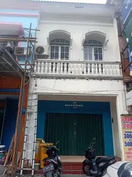 Ruko siap pakai di Citra Raya
