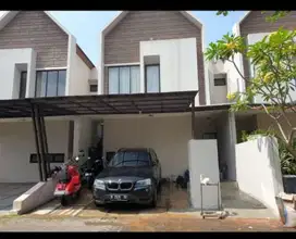 Dijual rumah minimalis modern di pomentia residence jagakarsa