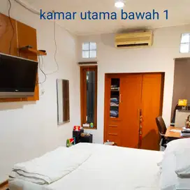 Dijual rumah dalam komplek Jl.Poncol Raya Lebak Bulus
