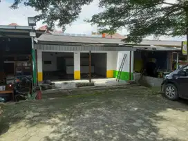 DISEWAKAN  RUANG USAHA DIKAWASAN WISATA JL DAMAI NGAGLIK SLEMAN. JK10392