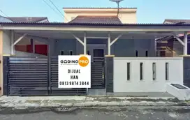 Dijual rumah di citra raya 2 lantai. Di bundaran 3