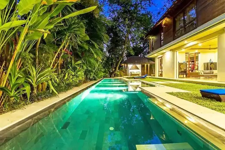 Villa seminyak badung