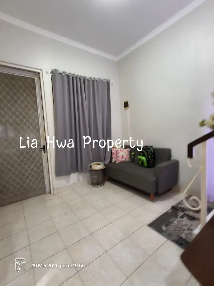 Rumah Minimalis 2 lantai di Melati Mas Serpong