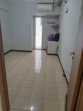 Di Sewakan Apartemen Green park View Seberang Halte Sumur Bor