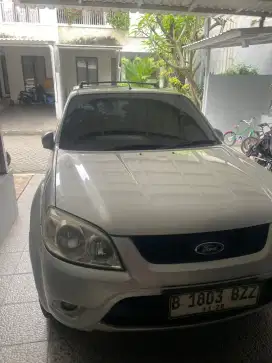 Ford Escape 2012 Limited 2.3 Metik