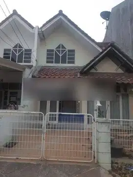 Dijual rumah di Citra 3