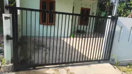 DIKONTRAKAN RUMAH 3 KAMAR TIDUR AMAN BERPAGAR DEKAT KAMPUS UMY