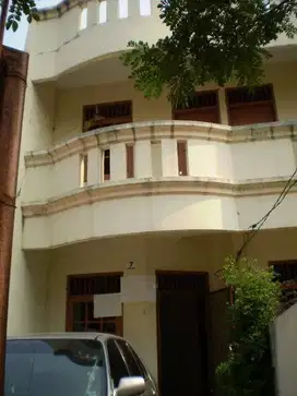 Rumah jakarta pusat Disewakan