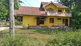 DIKONTRAKAN RUMAH 2 LANTAI DEKAT BANDARA YIA TEMON PINGGIR JL RAYA. JK10410