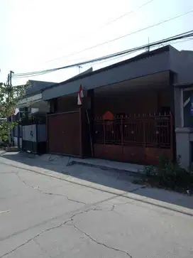 Rumah Dijual di Taman Wisma Asri 1, Bekasi Utara