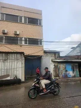 Ruko. Strategis.  24. Jam. Super ramai
