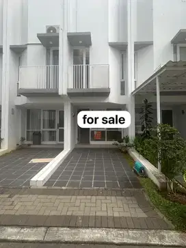 Rumah murah 3 lantai sudah furnish di BSD, Myza Flathouse