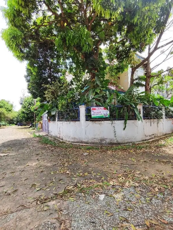 Rumah di PURI MARISSA Ciputat Tangerang Selatan