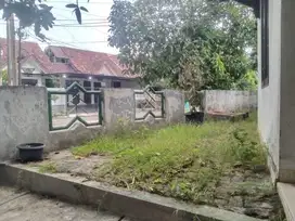 Di Jual Rumah di Villa Melati Mas - BSD City, Tangerang Selatan.
