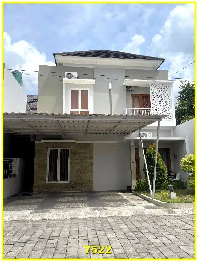 2 Lantai Rumah Godean One Gate Siap Huni