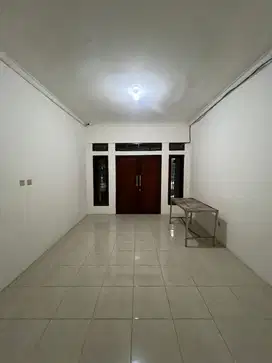 Sewa Rumah Batununggal siap huni