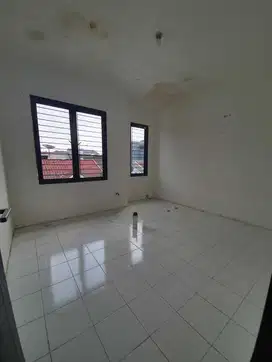 Dijual Rumah Kosambi Baru
