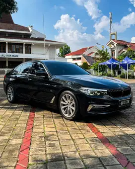 BMW 520i G30 D Diesel Luxury Hitam 2017 Tdp Murmer Ori Menarik Bu Baru