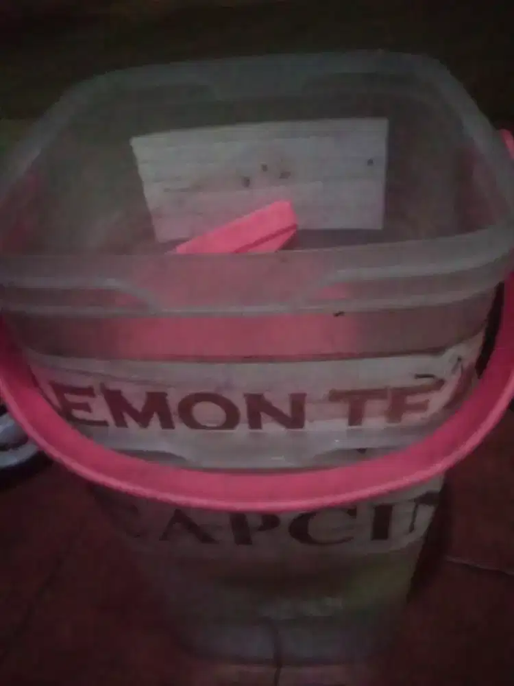 Box es ukuran 30 liter