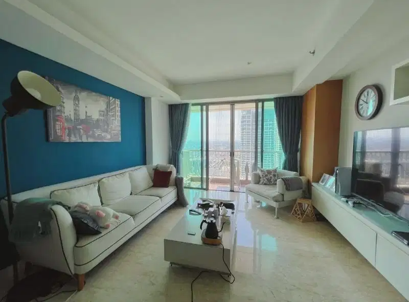 New Royal St Moritz Puri lantai 31 Private Lift Furnished (2 kamar)