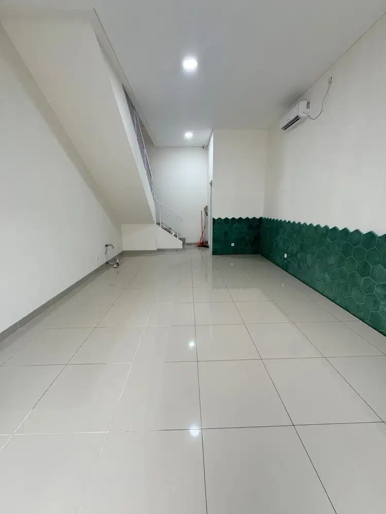 Ruko Pisa Grade 2 Liago, lt. 45, 2 lantai