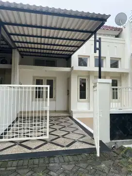 Jual rumah minimalis di central park harga BU