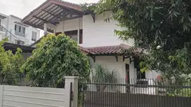 Rumah Rasa Villa Luas 426 Meter di PTB Duren Sawit Dekat KRL Buaran