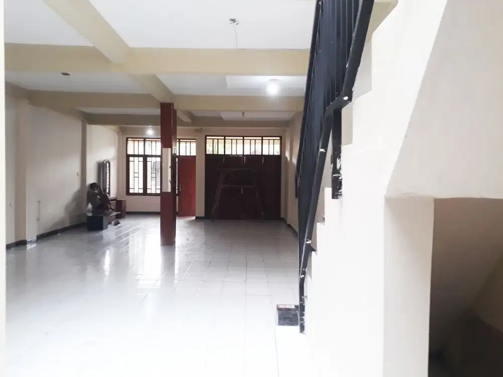 Jual Rumah Sarijadi Daerah Pasteur Bandung . Murah