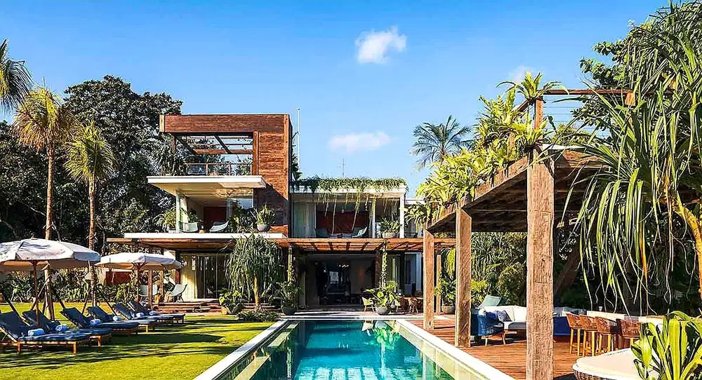 Luxury Villas Beach Front in Seminyak Beach