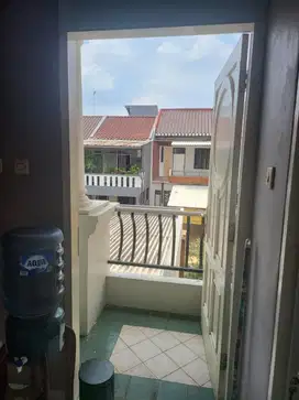 Jual rugi rumah Kota Wisata Cibubur Siap huni