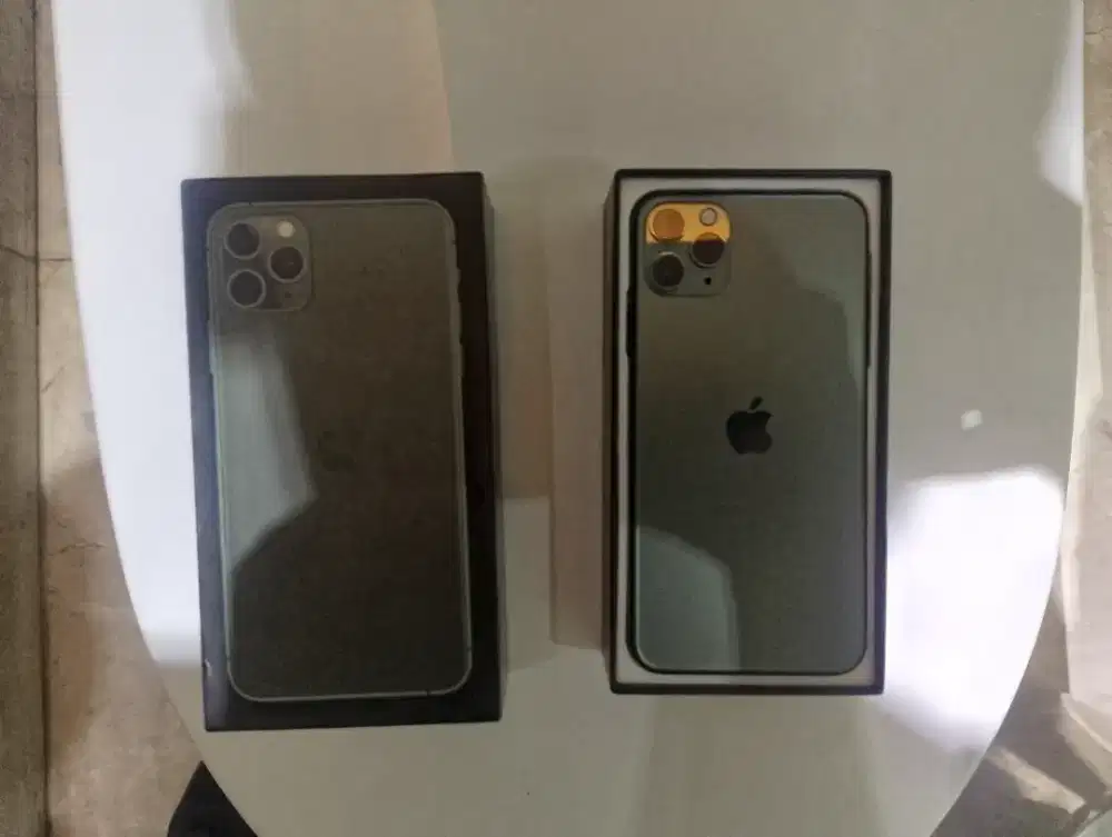 Iphone 11 pro max 256gb seperti ini baru