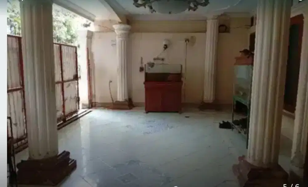 DIJUAL RUMAH bangunan Kokoh 2lt Pondok Kelapa Jakarta Timur