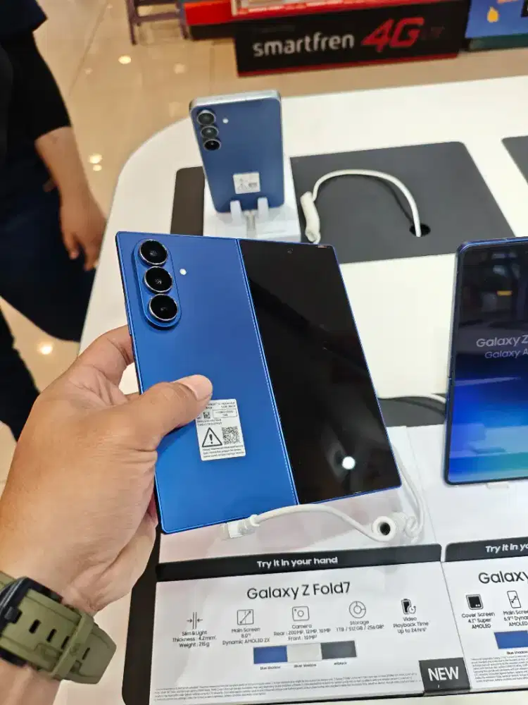 Samsung galaxy Z Fold7, garansi resmi, bisa cicilan cukup KTP
