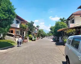 Murah  Rumah baru furnish kota baru parahyangan bandung