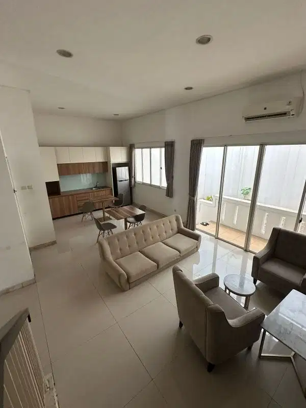 RUMAH CLUSTER CROWN GOLF DI PANTAI INDAH KAPUK